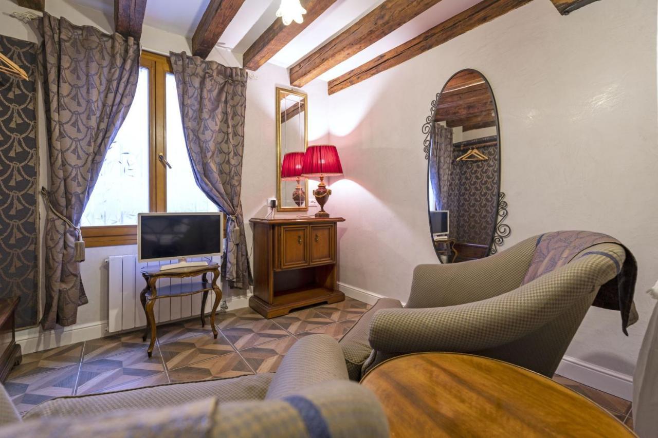 Ferienwohnung Il Nido Di San Stae Venedig Exterior foto